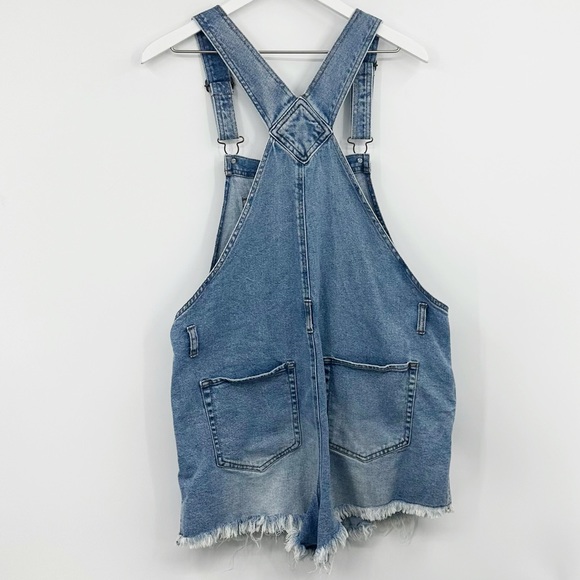 Wild Fable Distressed Raw Hem Overall Shorts Size XL - Picture 6 of 6